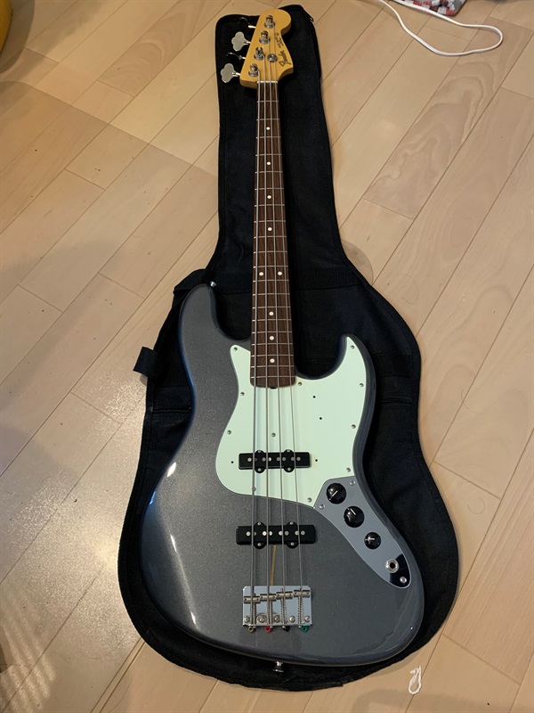 Fender Made in Japan Hybrid 60s Jazz Bass Charcoal Frost Metallicの画像
